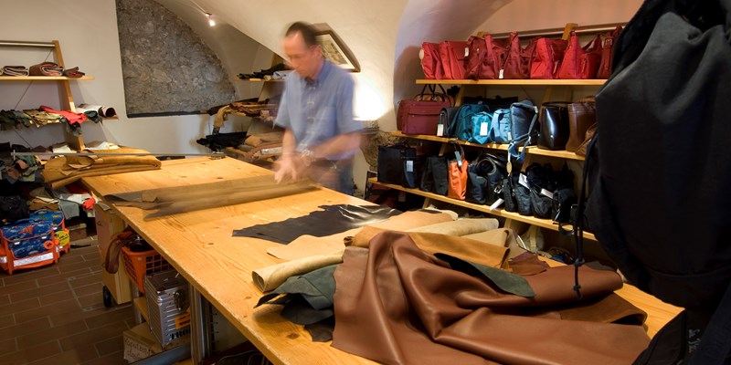 leather bag